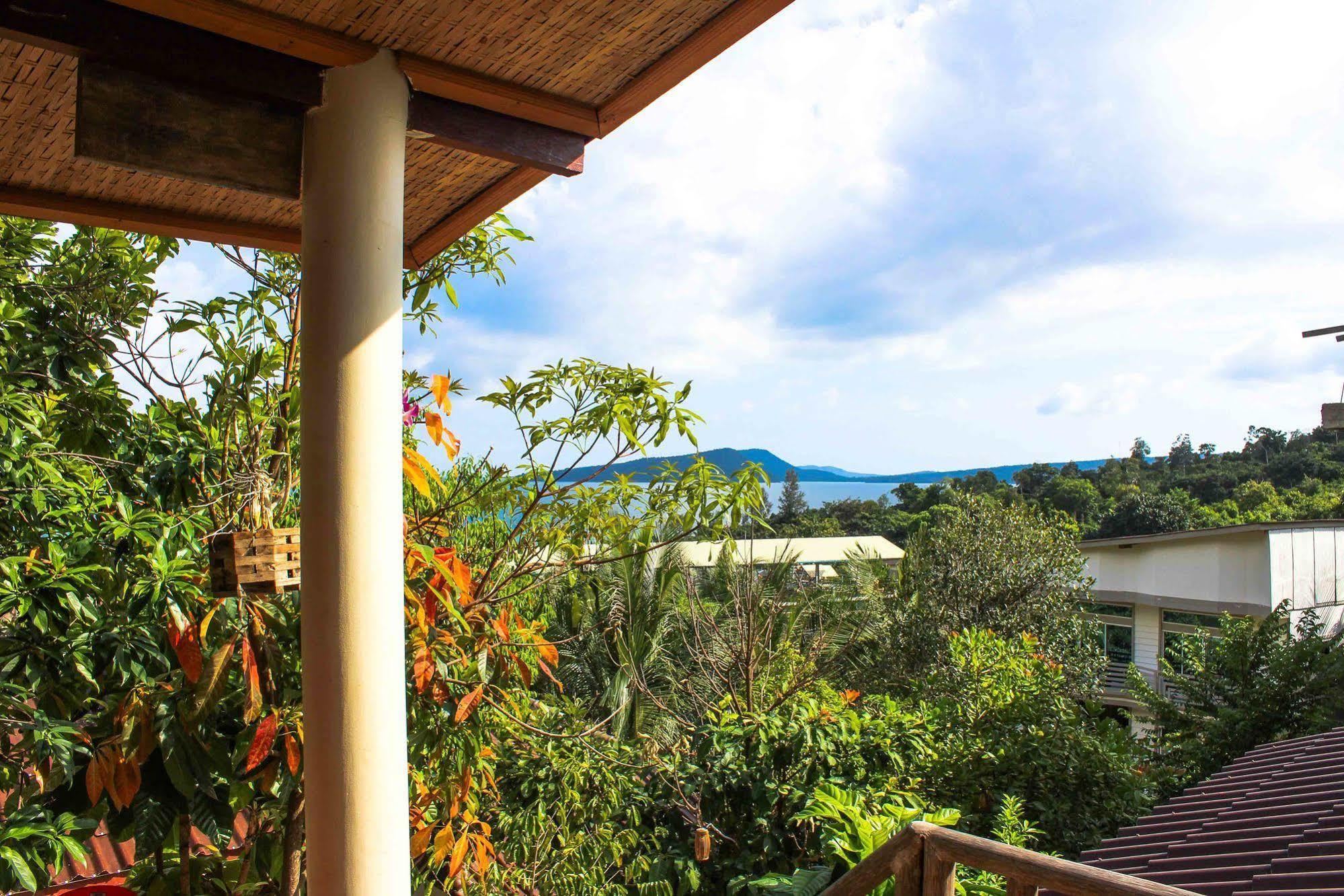 Gauguin Resort Kaoh Touch Экстерьер фото